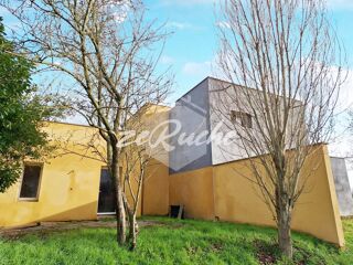  Maison � vendre 4 pi�ces 225 m�