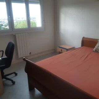  Appartement à louer 1 pièce 11 m²