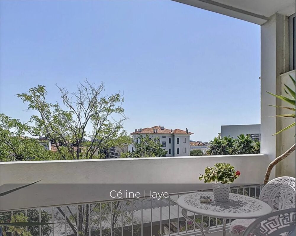 Vente Appartement 2 Pièces rénové avec balcon et vue dégagée Cannes