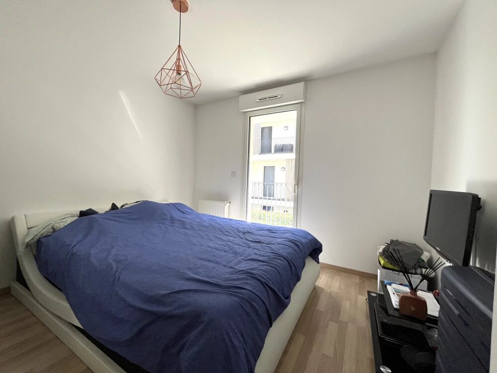 Appartement 2 pièces en centre-ville avec balcon