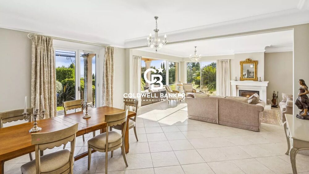 � vendre  Villa Grimaud (83310)