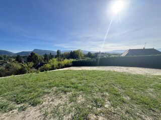  Terrain à vendre 818 m²