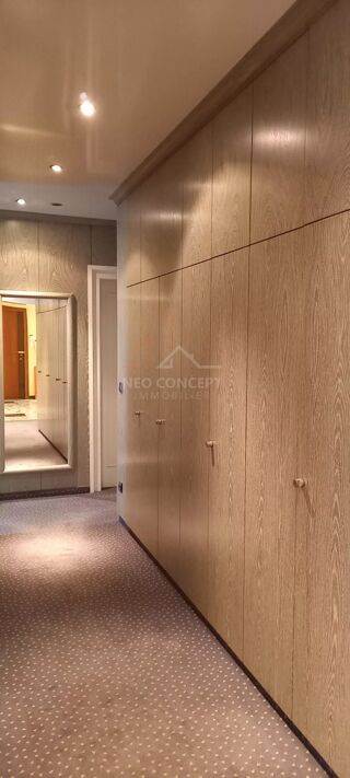  Appartement � vendre 5 pi�ces 192 m�