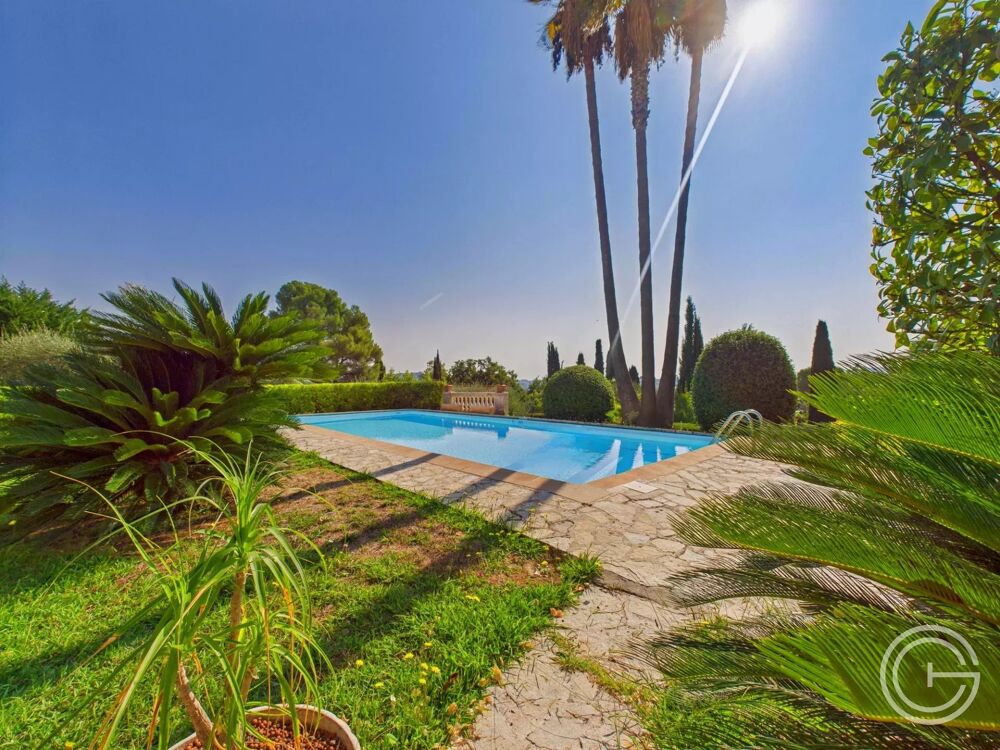 Villa individuelle 199m² avec Piscine + 1857m² de Jardin - LA CO