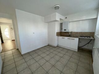  Appartement à louer 1 pièce 38 m²