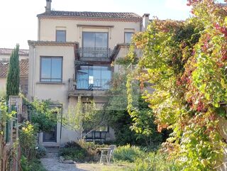  Maison � vendre 8 pi�ces 302 m�