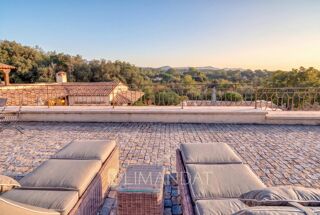 Vente Maison La Colle sur Loup - villa 437 m² vue mer - terrain 6500 m² La colle-sur-loup