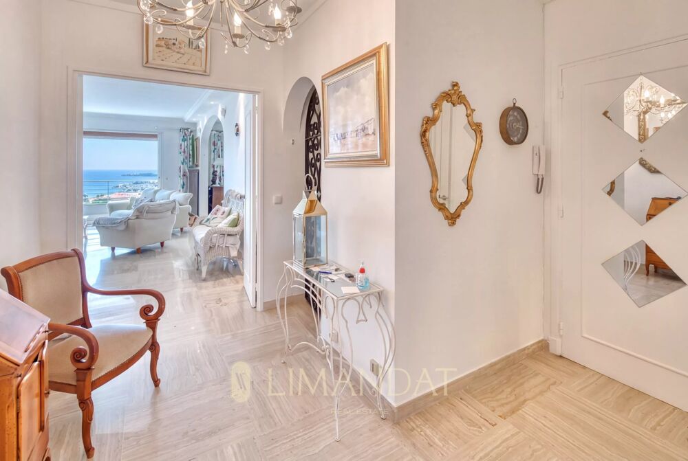 Vente Appartement Appartement de 122 m² vue mer panoramique Cannes