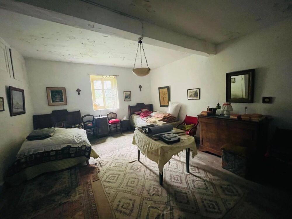 Vente Maison A RENOVER - LE CUING - ATYPIQUE - 320à0m2 de jardin. Le cuing