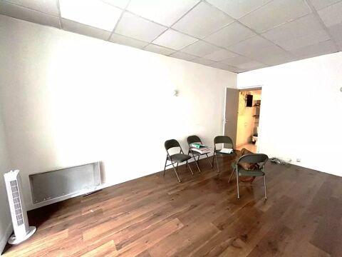 LOCAL COMMERCIAL / BUREAU 520 13400 Aubagne