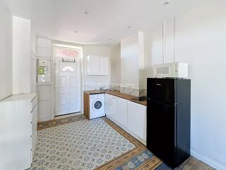  Appartement à louer 1 pièce 25 m²