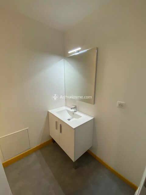  Maison � louer 3 pi�ces 87 m� Brizambourg