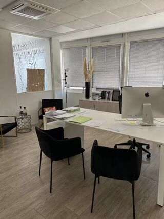   À louer – Très beau plateau de bureaux de 100 m² – Villeurbanne Villeurbanne