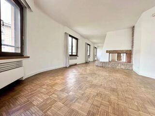  Appartement � louer 4 pi�ces 134 m�