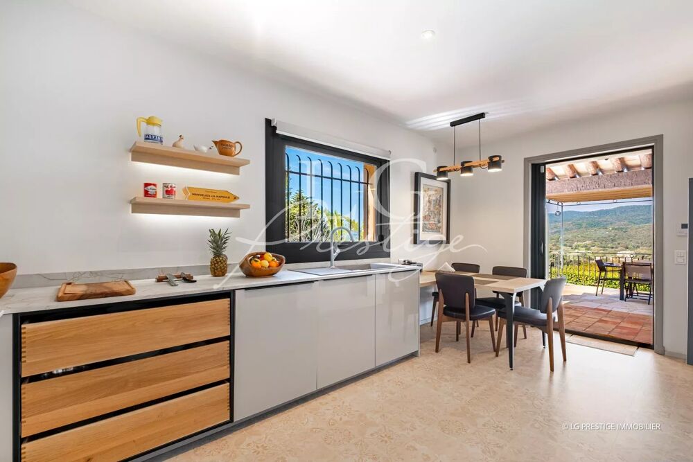 � vendre  Villa Mandelieu-la-Napoule (06210)