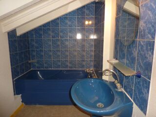  Appartement à louer 2 pièces 61 m²