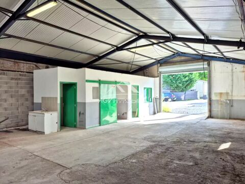   Local professionnel , Entrepôt Bagard  204 m² 
