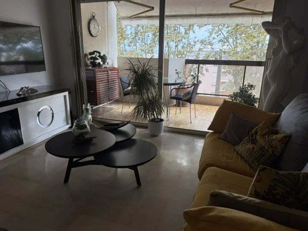 Location Appartement F2 MEUBLE AVEC GARAGE Le cannet