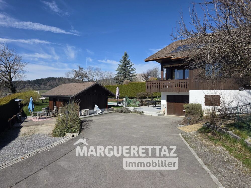 CHALET 240 M² AVEC PISCINE + 2 STUDIOS