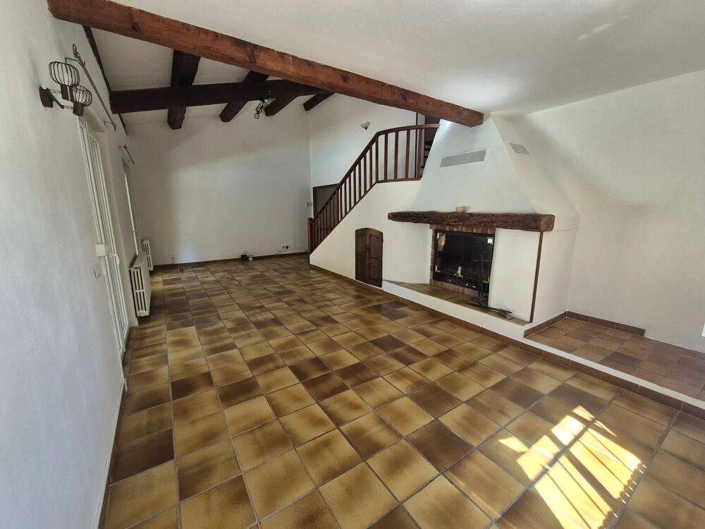 Vente Maison Villa 160 m² avec dépendance, piscine et terrain 2 800 m² Le cannet-des-maures