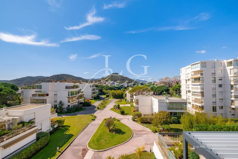 � vendre  Appartement Mandelieu-la-Napoule (06210)