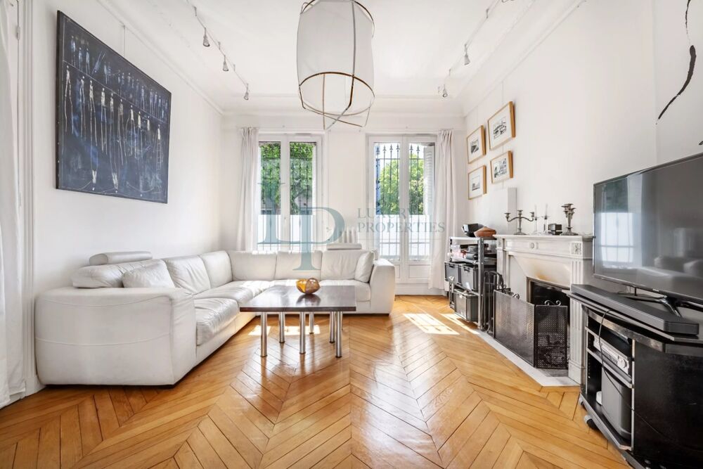 Vente Villa Pavillon familial ou projet d'investissement – 251.52 m² avec pa Ivry-sur-seine
