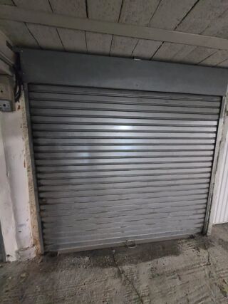  Parking / Garage  vendre 