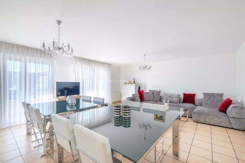 APPARTEMENT T5 / 100 m² VILLEURBANNE - GRATTE-CIEL