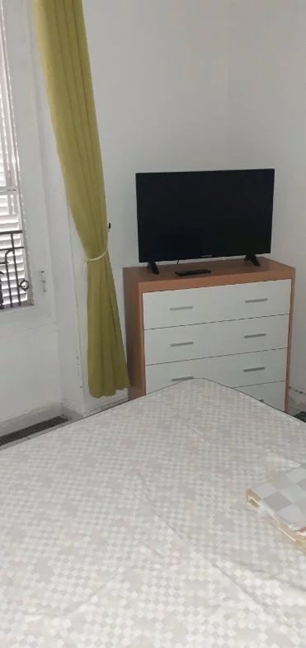 Chambre de 18m² avec piscine privative et jardin