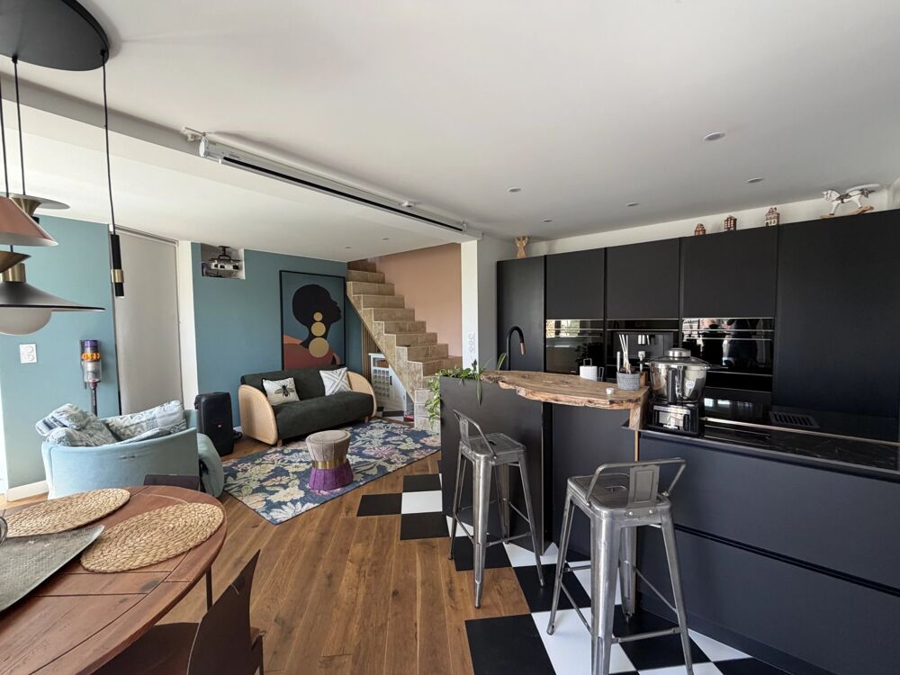 EXCLUSIVITÉ  MAISON RÉNOVÉE 73 M²  JACUZZI, SAUNA & TERRASSE 
