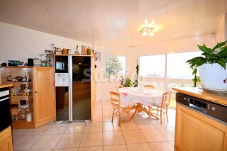  Maison � vendre 7 pi�ces 309 m�