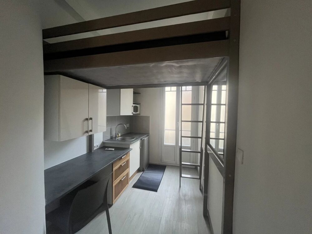 Location Appartement CHAMBRE MEUBLÉE AVEC BALCON ET KITCHENETTE PRIVATIVE – 600 euros Nice