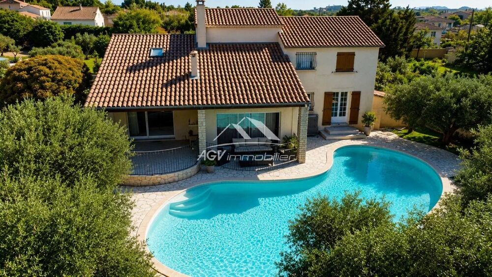 Vente Maison Villa familiale de 200 m² avec piscine sur terrain arboré de 1 6 Saint-privat-des-vieux