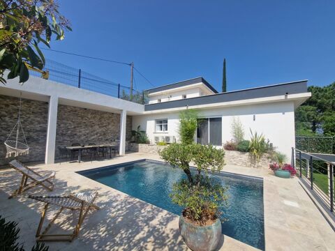   Villa contemporaine 132m� avec piscine et garage Maison - 5 pi�ce(s) - 132 m�