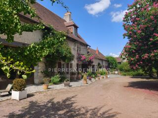  Maison à vendre 10 pièces 282 m²