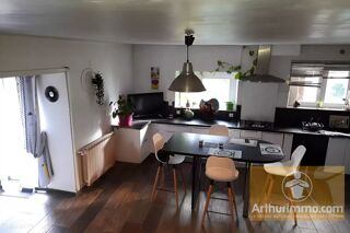 Maison à vendre 10 pièces 223 m²