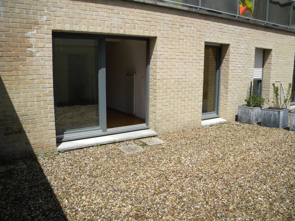 Location Appartement SAINT OMER, proche centre bel appartement RDC 1 ch en résidence Saint-omer