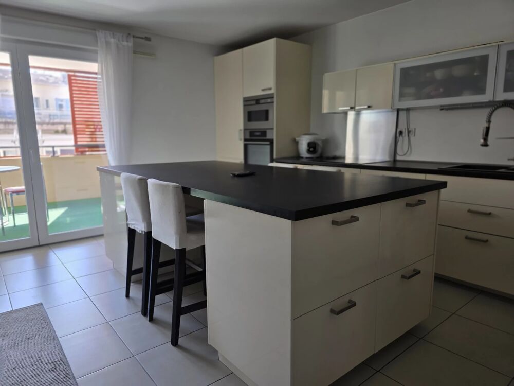 Vente Appartement EXCLUSIVIT - Appartement 3 pices 69 m avec Garage Saint-raphal