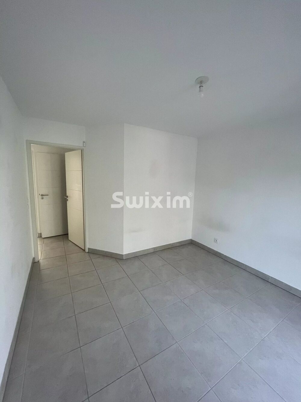 Vente Appartement APPARTEMENT T3 AVEC TERRASSE & DOUBLE GARAGE Cavalaire-sur-mer