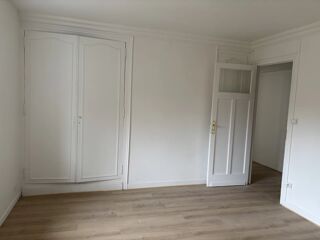  Appartement � louer 4 pi�ces 126 m�