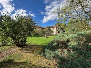  Maison  vendre 9 pices 240 m