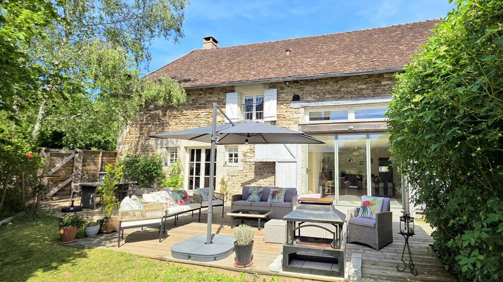 Vente Villa Maison authentique,  4 chambres, 4 salle de bains La motte-ternant