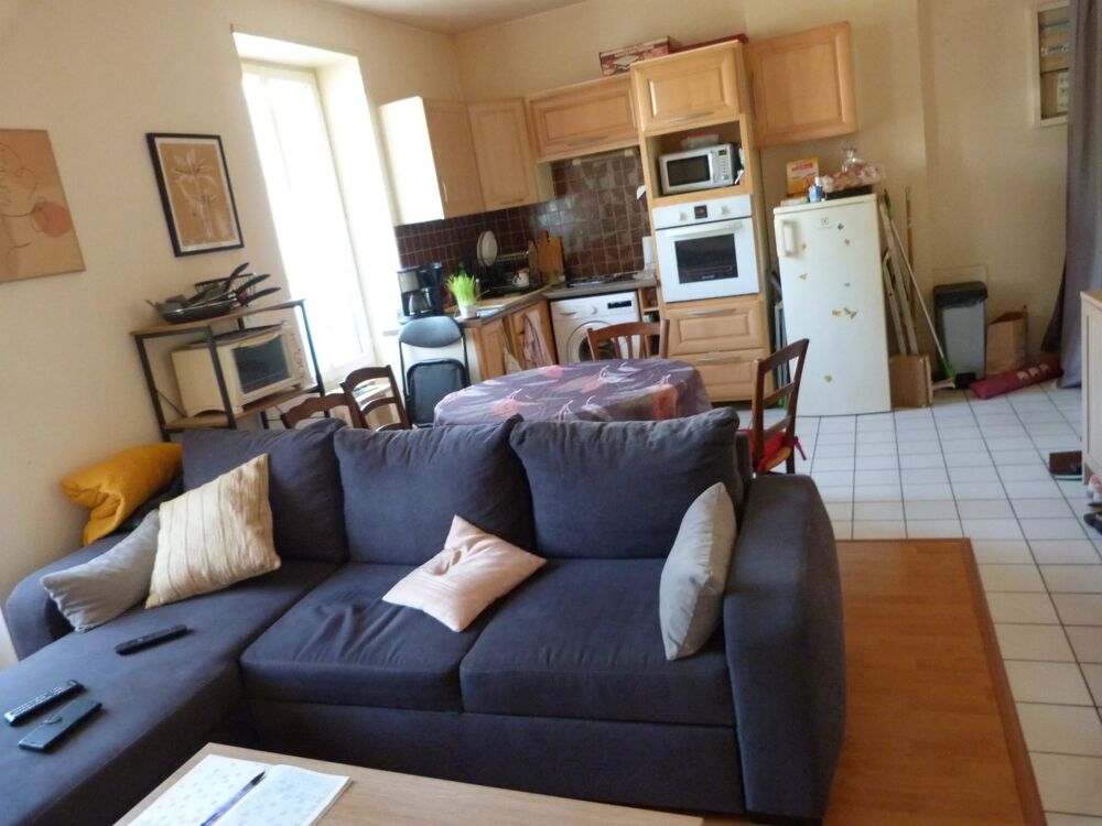 Vente Appartement Appartment T.3 - 2 Chambres - Avec locataire - Parking Vierzon