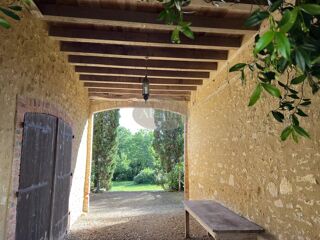  Maison � vendre 15 + pi�ces 564 m�