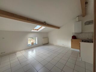  Appartement à louer 1 pièce 24 m²