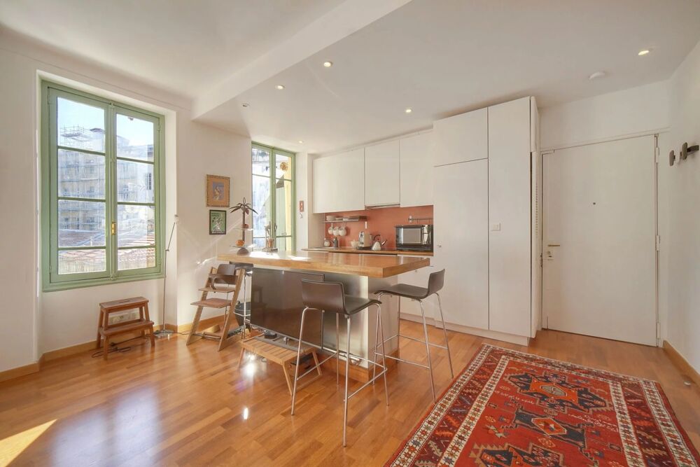 Vente Appartement Rue Masséna – magnifique 3-pièces ensoleillé avec terrasse a pie Nice