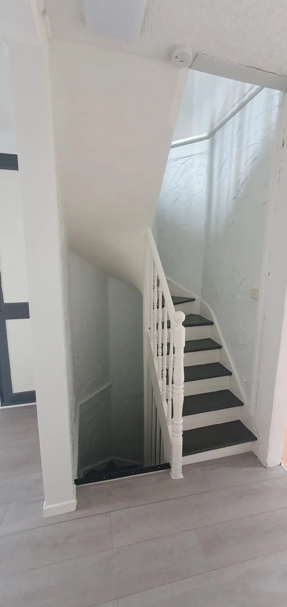 Location Appartement Appartement  ST-OMER  rénové en Triplex situé en centre ville 1c Saint-omer