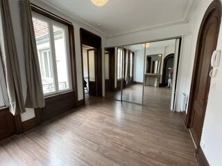  Appartement à louer 1 pièce 25 m²