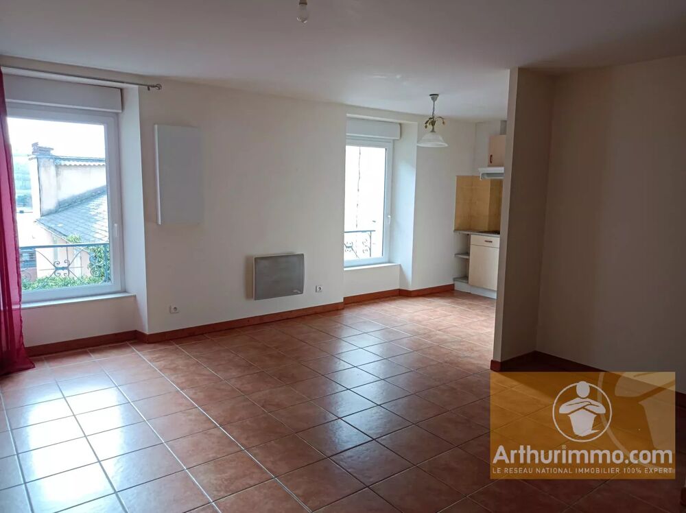 Location Appartement APPARTEMENT 2 CHAMBRES - SEVERAC GARE Sévérac-le-château