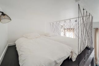  Immeuble  vendre 15 + pices 450 m